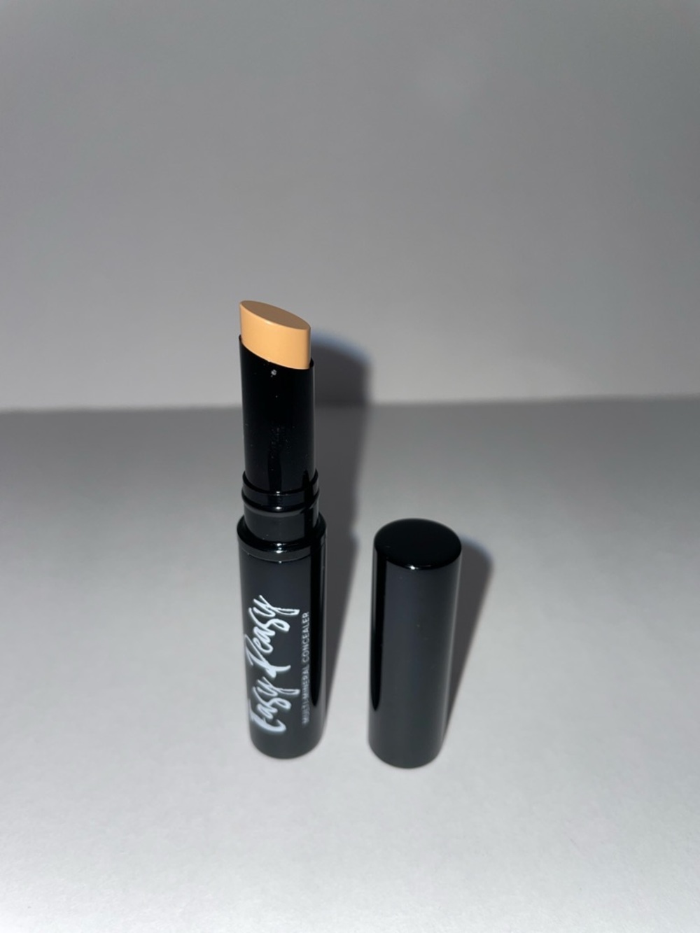 NWT Belle Beauty Easy Peasy Concealer.  (Tan)
